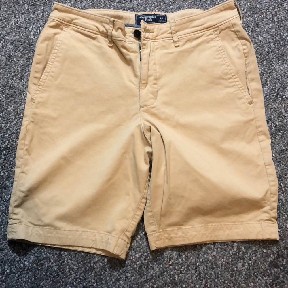 Gently worn men’s shorts size 29 Abercrombie and Fitch